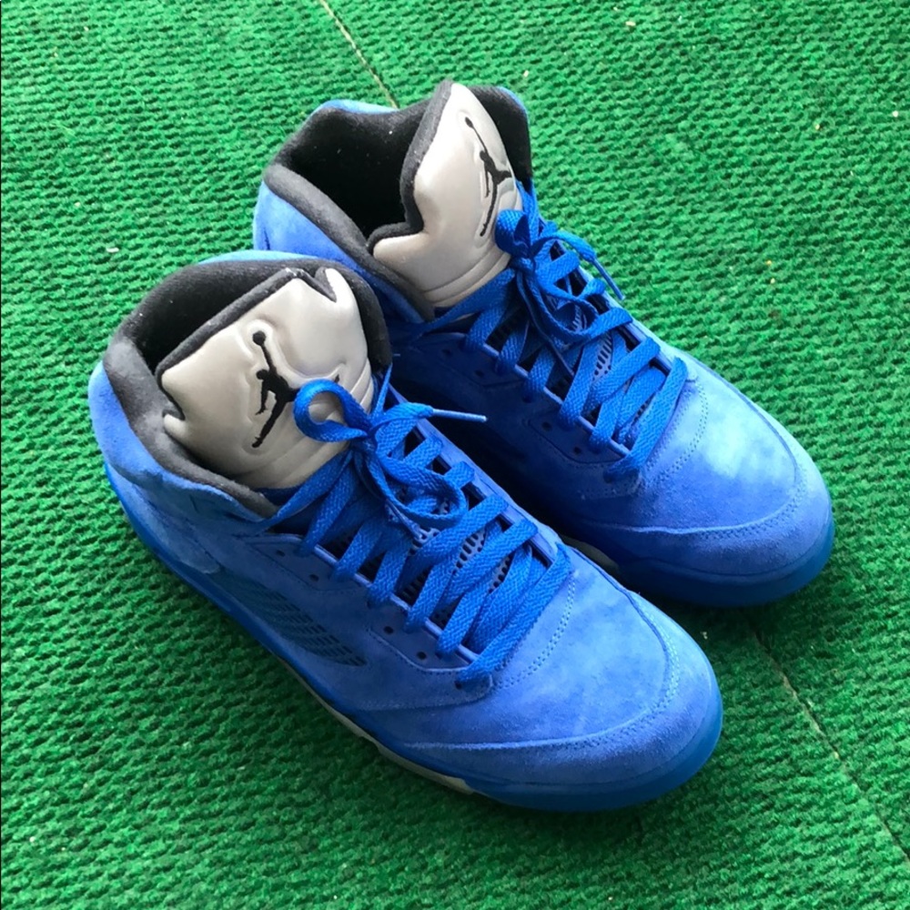Air Jordan 5 Retro “Blue Suede”
